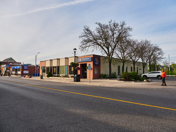 Royal Bank Branch (Temporarily Closed)